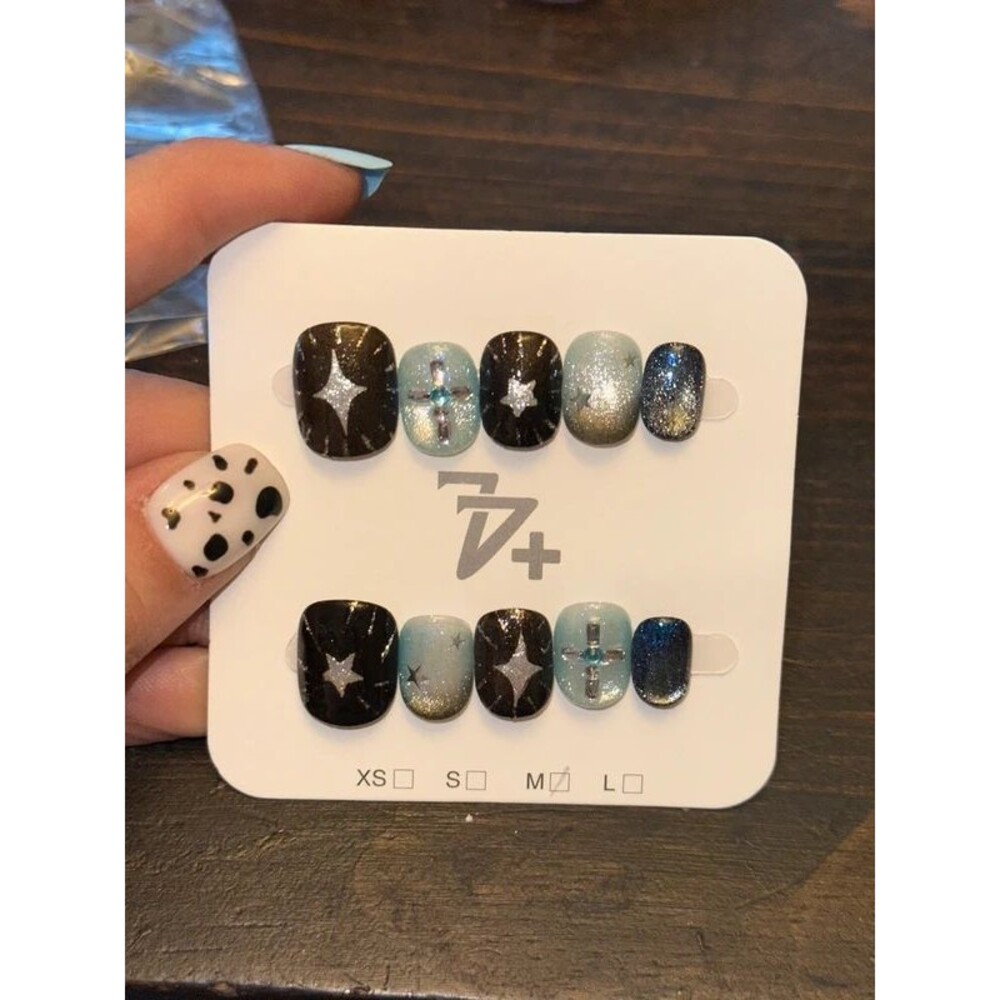 Black & Blue Glitter Nubby Round Press On Nails Size Medium